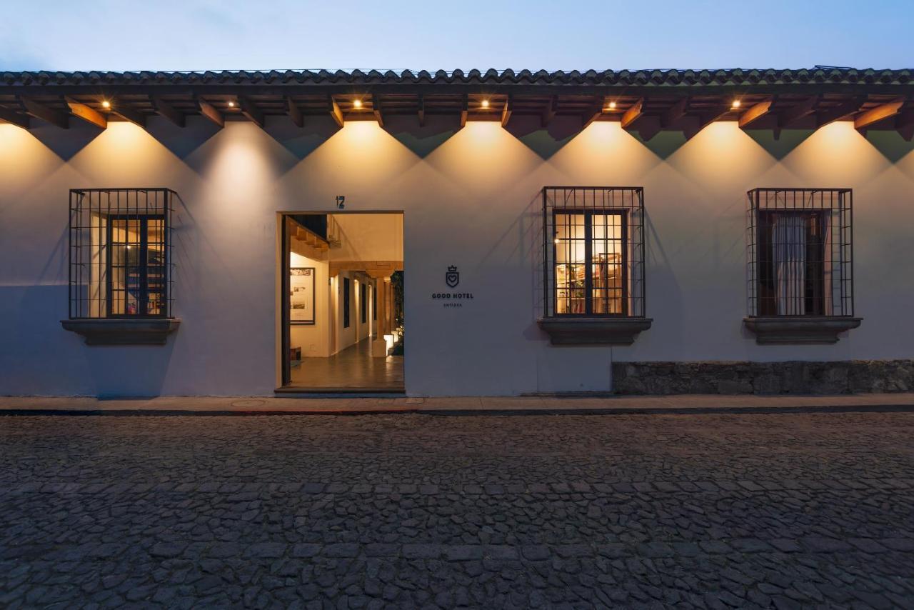 Good Hotel Antigua Bagian luar foto